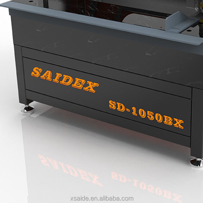 2022 Nouvelle usine de Dongguan fourniture semi-automatique 1000 mm longueur de travail bord brillant machine de polissage de diamant pour acrylique