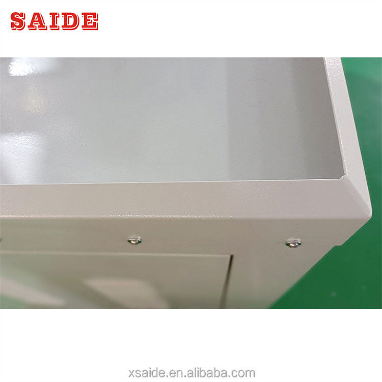 L'usine chinoise produit des machines machine de forage automatique pour forer quatre trous à la fois machine de forage de clous acryliques
