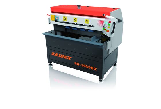 2022 Nouvelle usine de Dongguan fourniture semi-automatique 1000 mm longueur de travail bord brillant machine de polissage de diamant pour acrylique